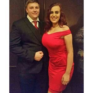 Meet your Posher, Cassandra